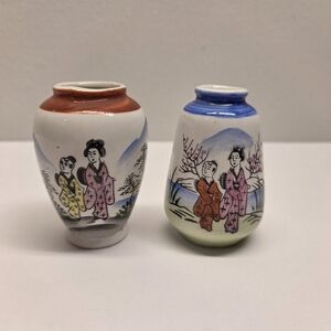 Japanese 2.5" Porcelain Bud Vases Colorful Handpainted Cherry Blossom Scene